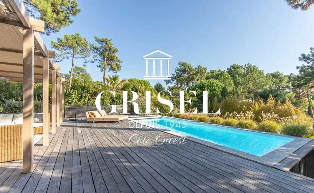 Piscine - Villa Contemporaine avec Piscine à Lège-Cap-Ferret