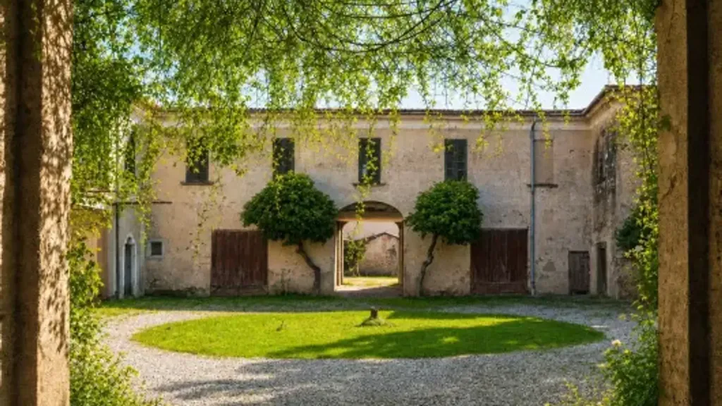 Aed - Historic Villa with Tower in Provaglio d'Iseo