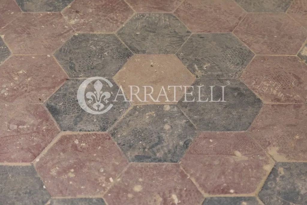 Toad - Historic Building with Courtyard in Florence