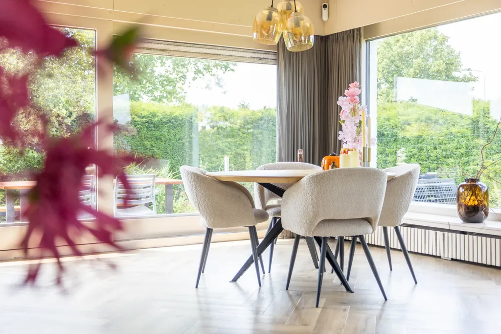 Söögituba - Spacious Detached House with River View in Westdorpe