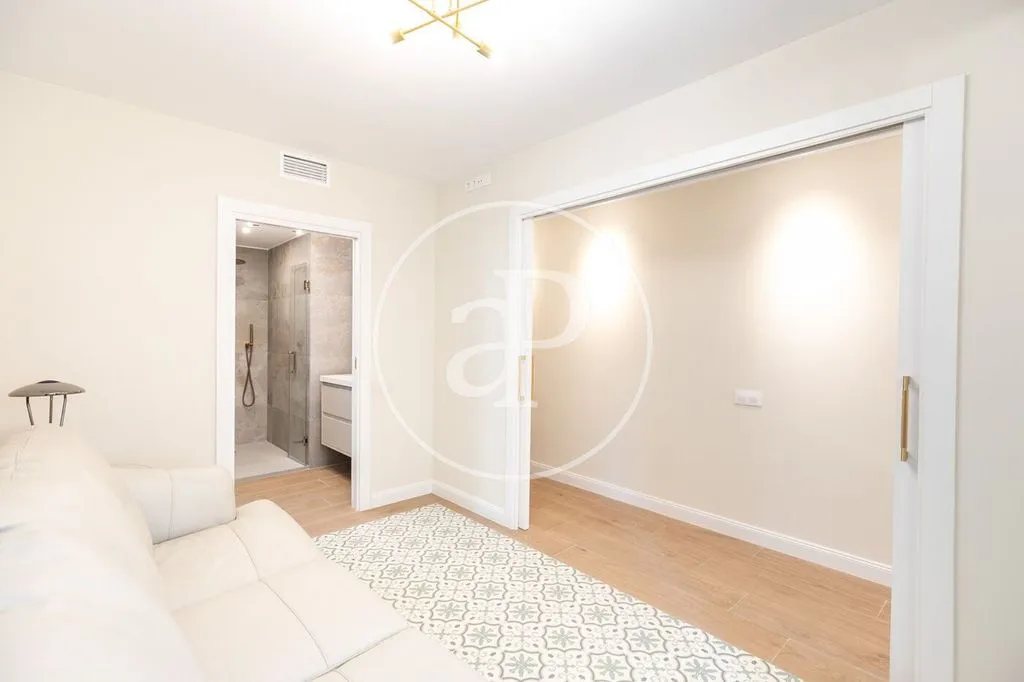 Séjour - Luxury Flat with Balcony on Consell de Cent, Barcelona