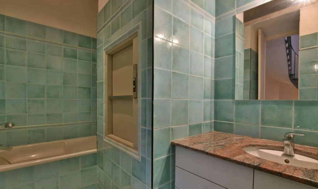 Salles de bain - Maison de Maître avec Jardin Arboré à Perpignan