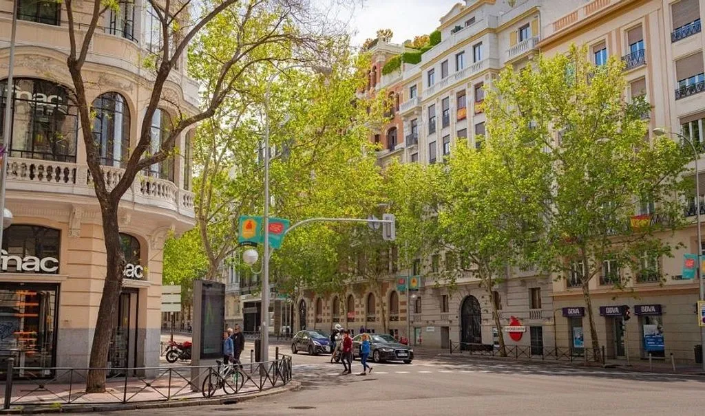Välivaade - Apartment with Balcony in Paseo de Eduardo Dato, Madrid