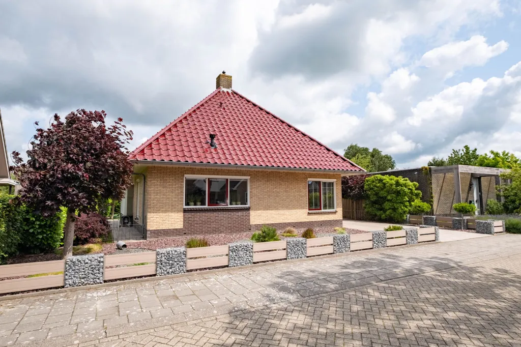 Exterior - Dwelling with Garden on Moleplaat in Leeuwarden