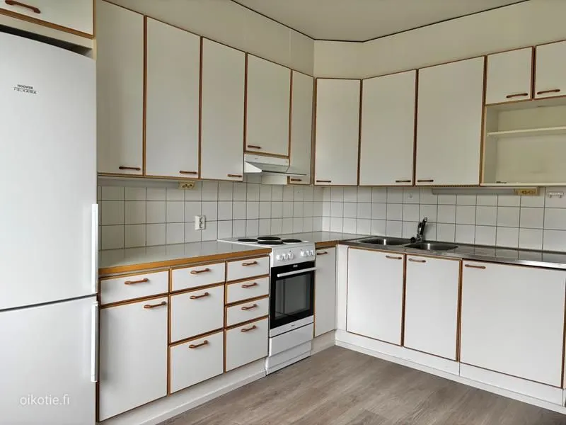 Cuisine - Apartment with Garden in Jokiniemi, Vantaa