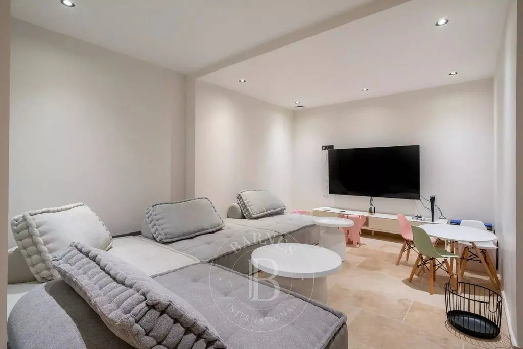 Living Room - Luxury Villa with Sea View at Cap d'Antibes