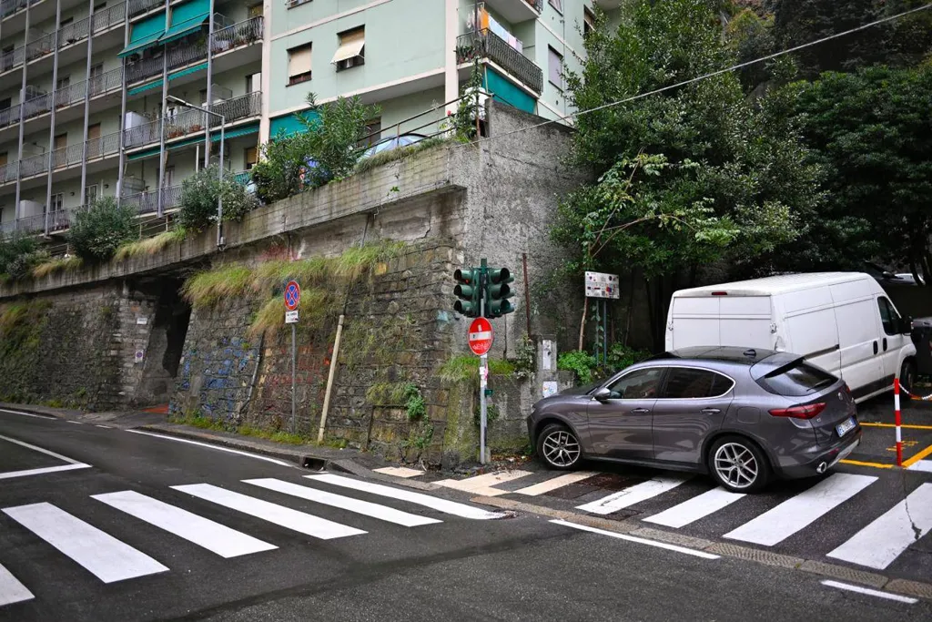 Extérieur - Parking Space Near Via Biga, Genoa