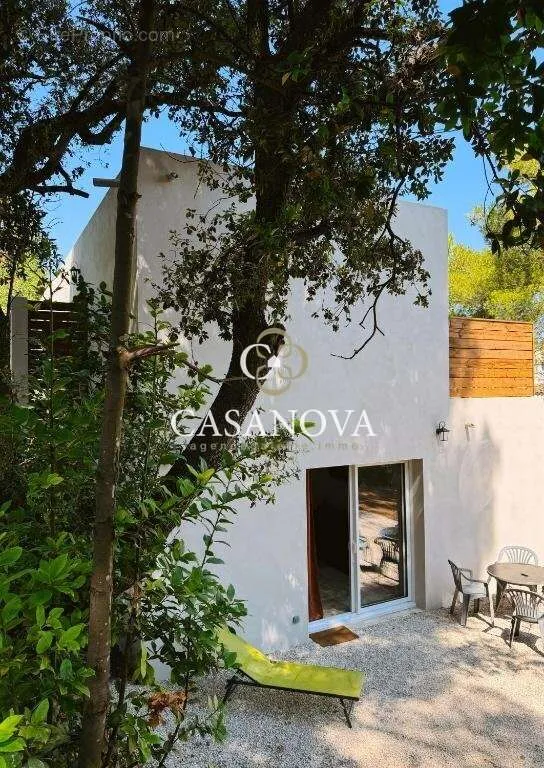 Esterno - Villa with 5 Studios in Sete