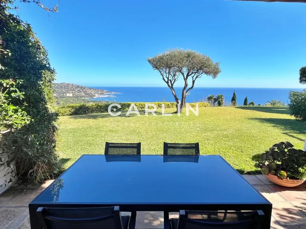 Terrass - Villa with Panoramic Sea View in Sainte-Maxime