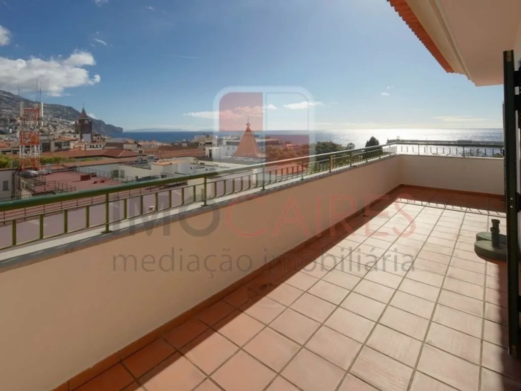Terrass - Luxury Flat with Panoramic Views in Funchal