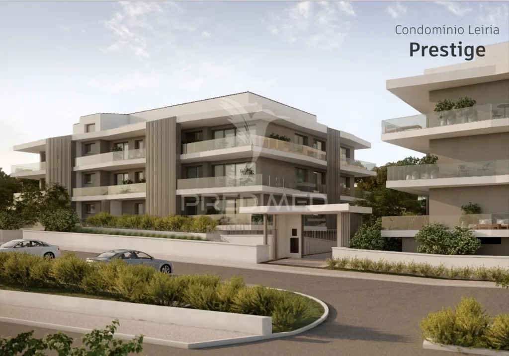 Luxury Condo with Private Garage in Leiria