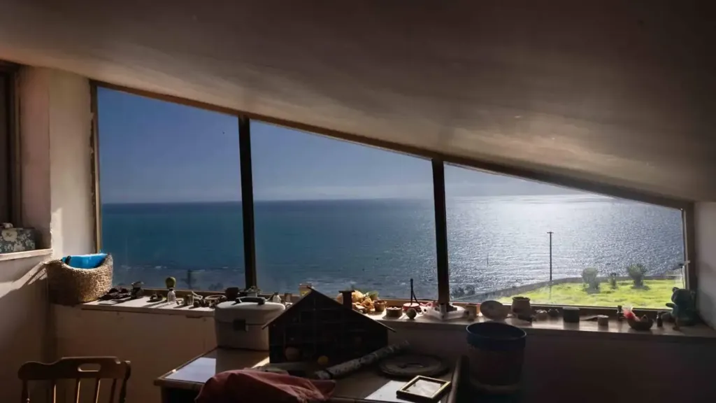 other_room