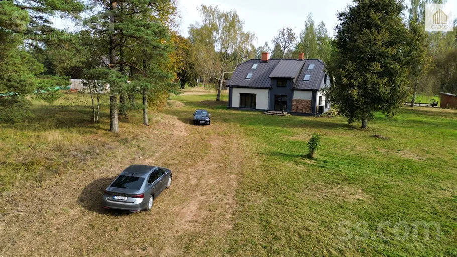 4-toaline maja asukohas Valka un raj.
