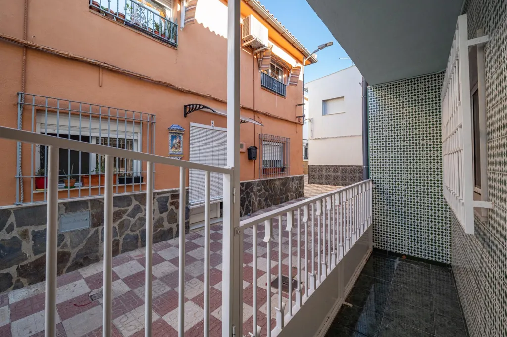balcony