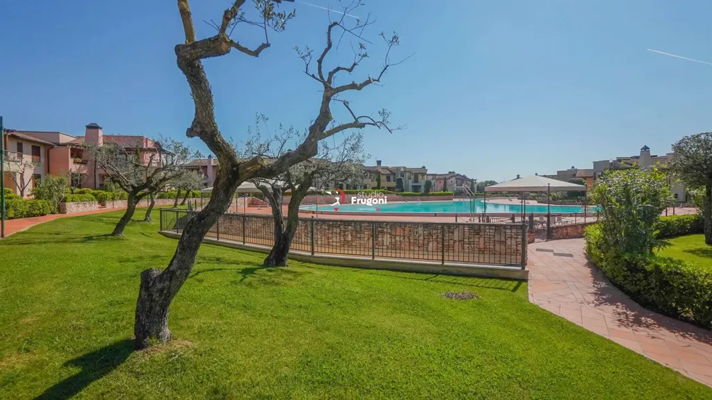 Aed - Bilocale with Pool in Manerba del Garda