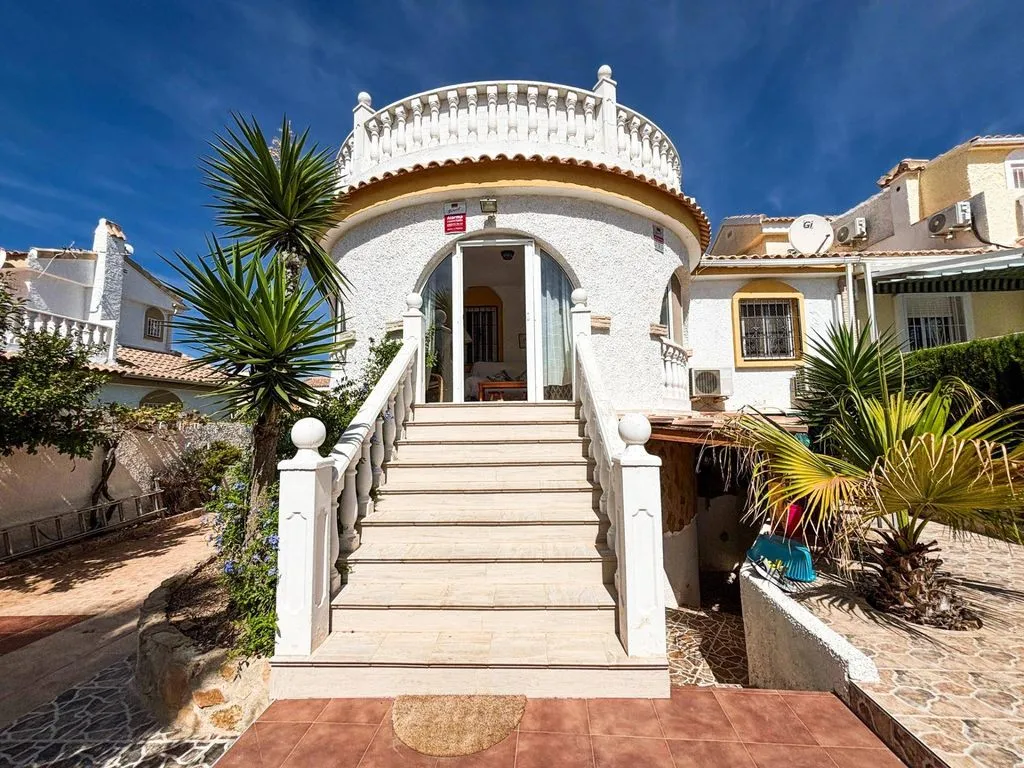 Välivaade - Luxury Semidetached House with Pool in Gran Alacant