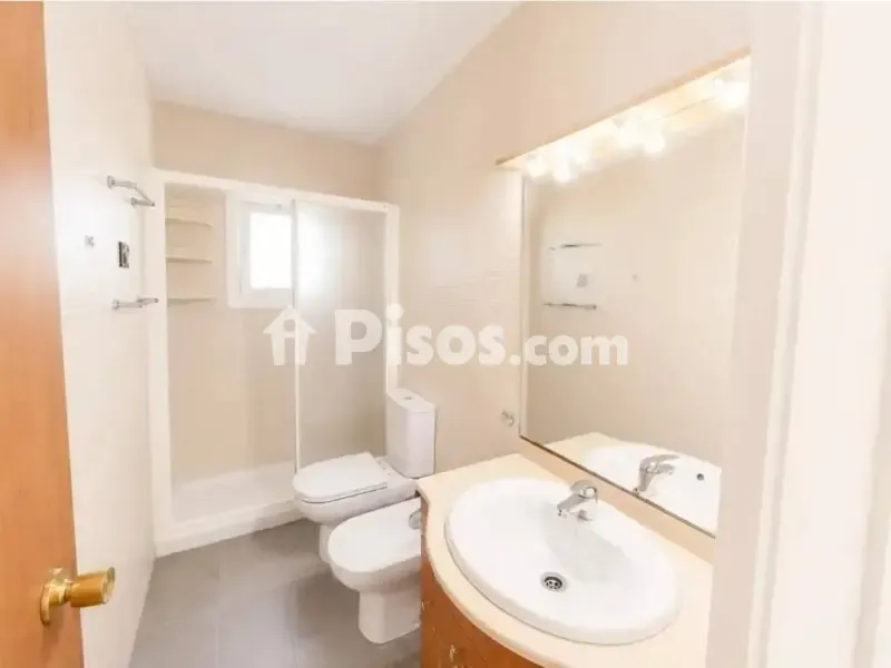 Bagni - Reformed Flat with Parking in Sant Quintí de Mediona