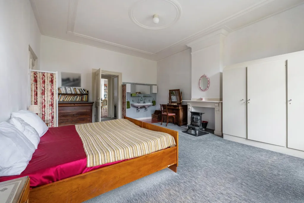 Bedrooms - Monumental Villa with Historical Charm in Breda