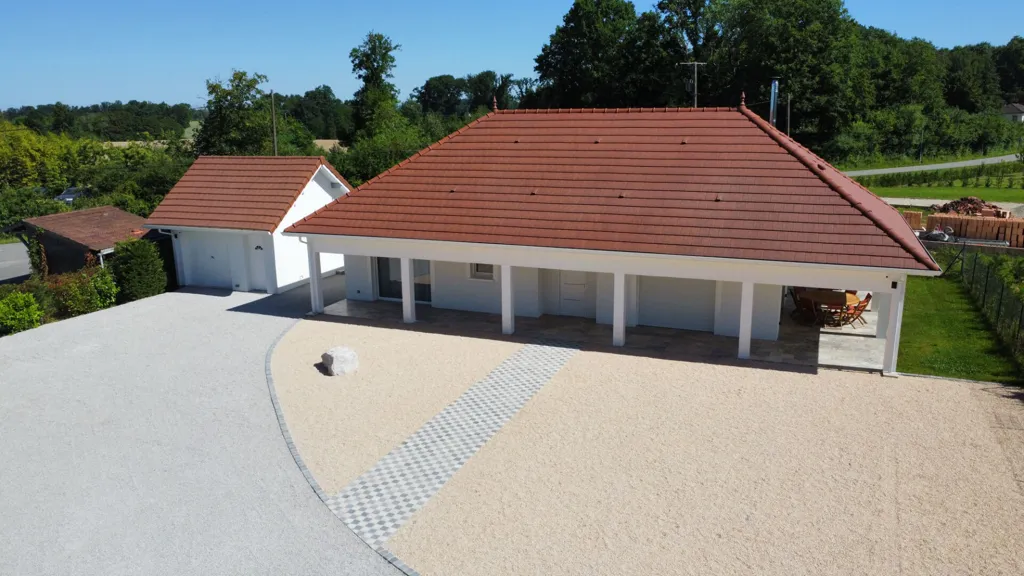 Vista aerea - Modern House with Terraces near Louhans