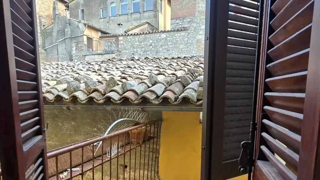 Rõdu - Historic Apartment with Panoramic Terrace in Todi