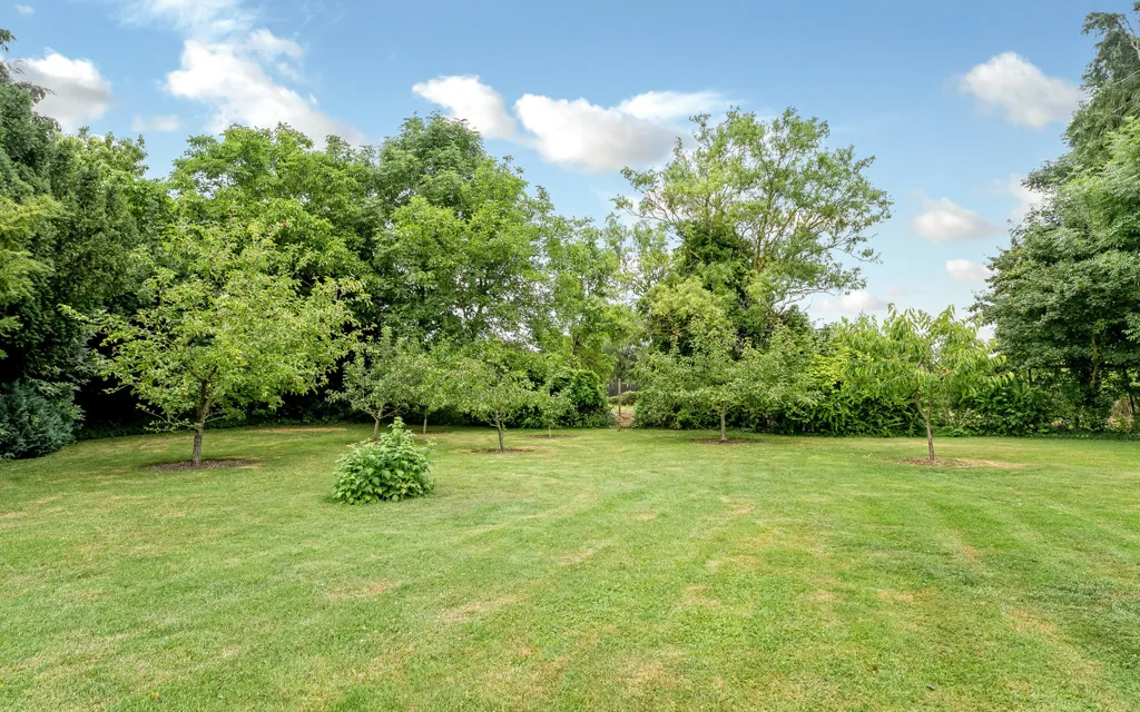 Jardin - Rustic Redbrick Villa with Garden in Nakskov