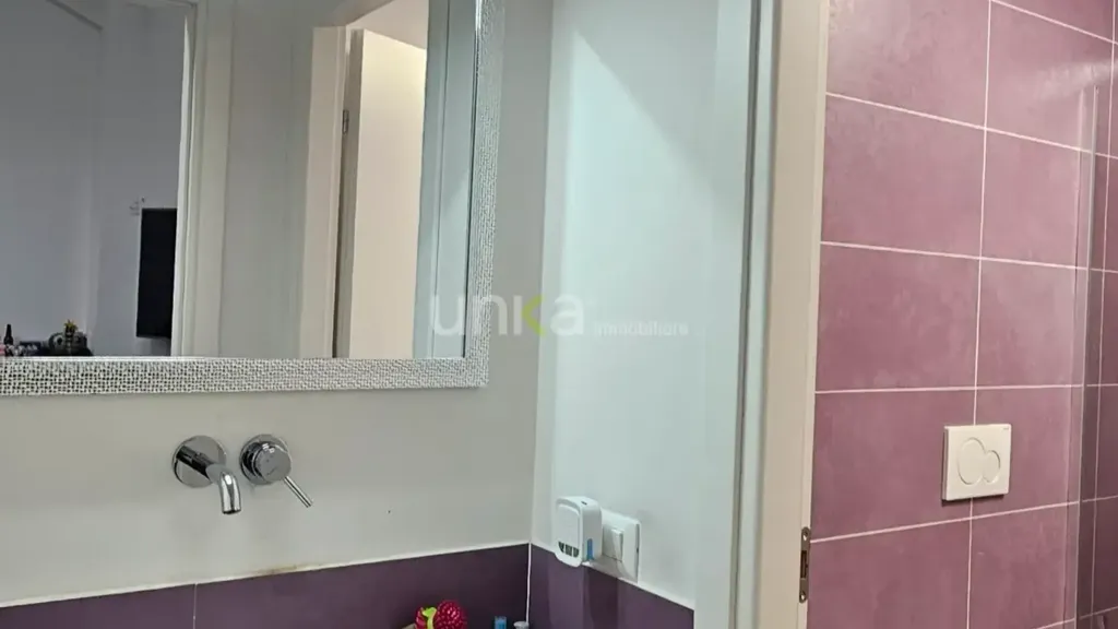 Bathrooms - Modernised Apartment with Terrace in Jesi
