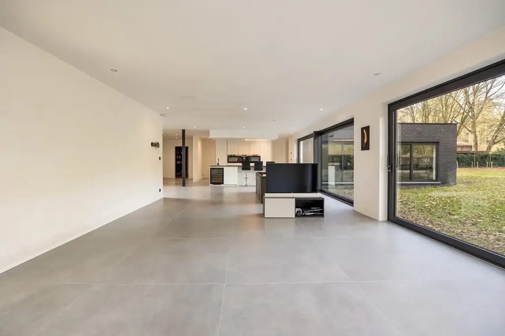 Séjour - Villa Moderne à Personnaliser avec Vue sur Jardin à Proximité de la Nature