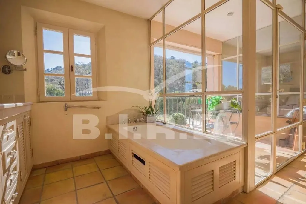 Vannitoad - Luxury Villa with Pool in Grimaud