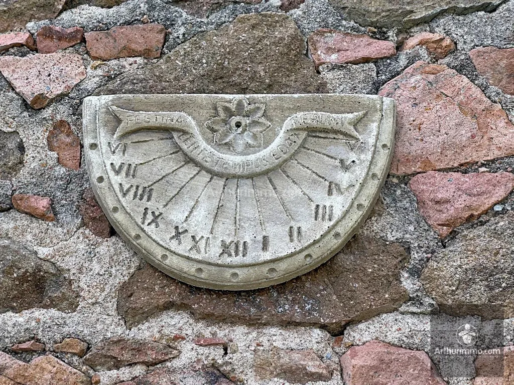 Extérieur - Maison en Pierre avec Piscine à Saint-Jean-Saint-Maurice