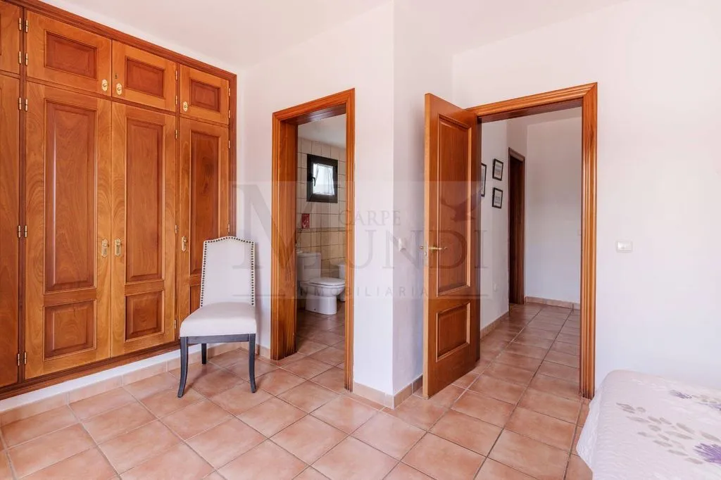 Chambres - Luxury Villa with Pool in Villaverde, Getafe