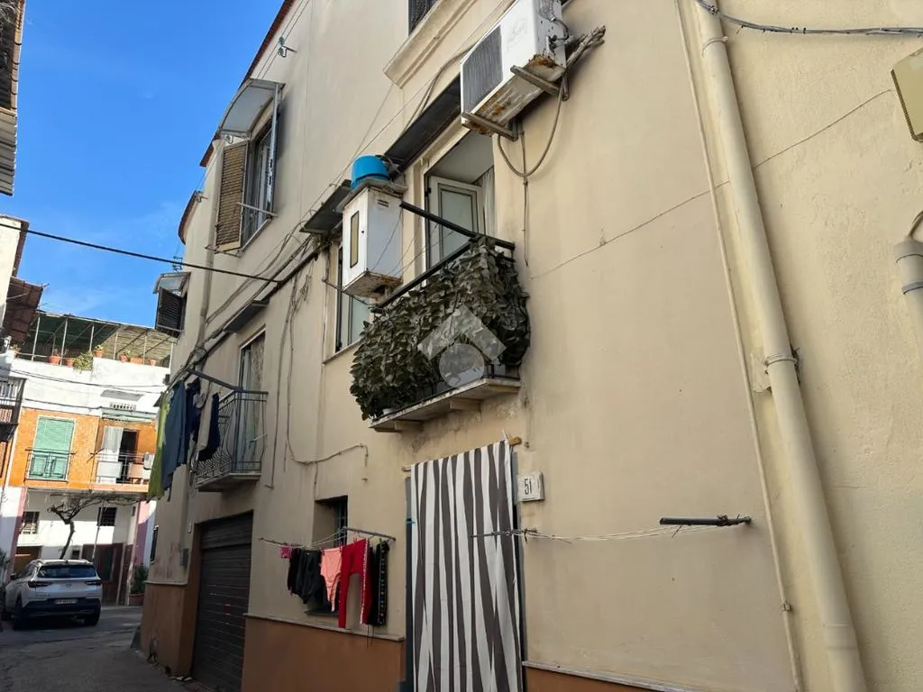 Extérieur - Central Monolocale with Rental Income in Naples