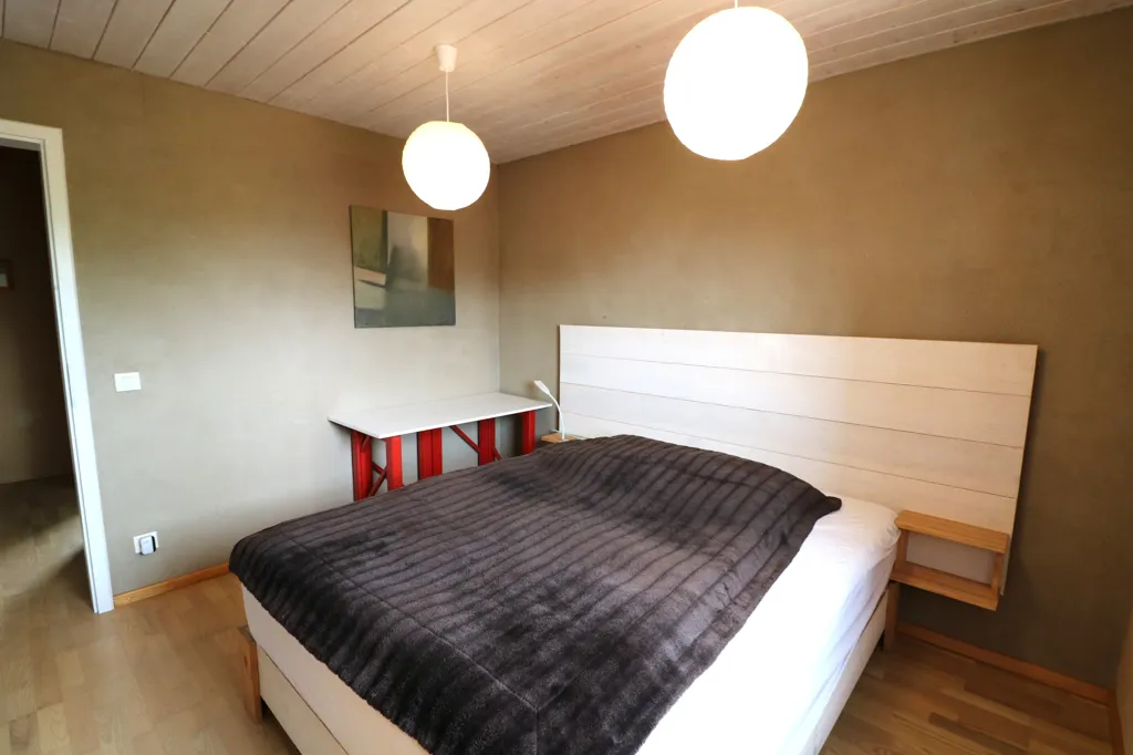 Chambres - Maison Contemporaine avec Piscine en Campagne