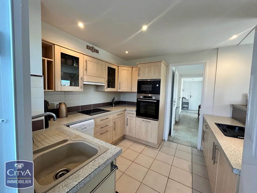 Cuisine - Appartement avec Parking à Fréjus