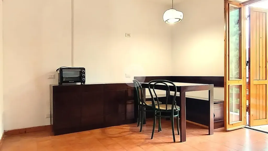 Söögituba - Apartment with Balcony in Filettino
