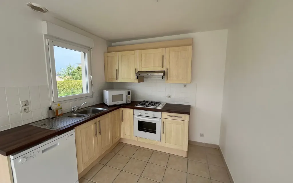 Cucina - 3-Bedroom House with Terrace in Plouigneau