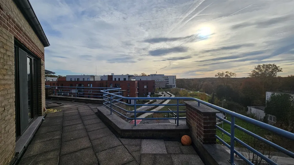 Balcon - Penthouse avec terrasse à Genk centre