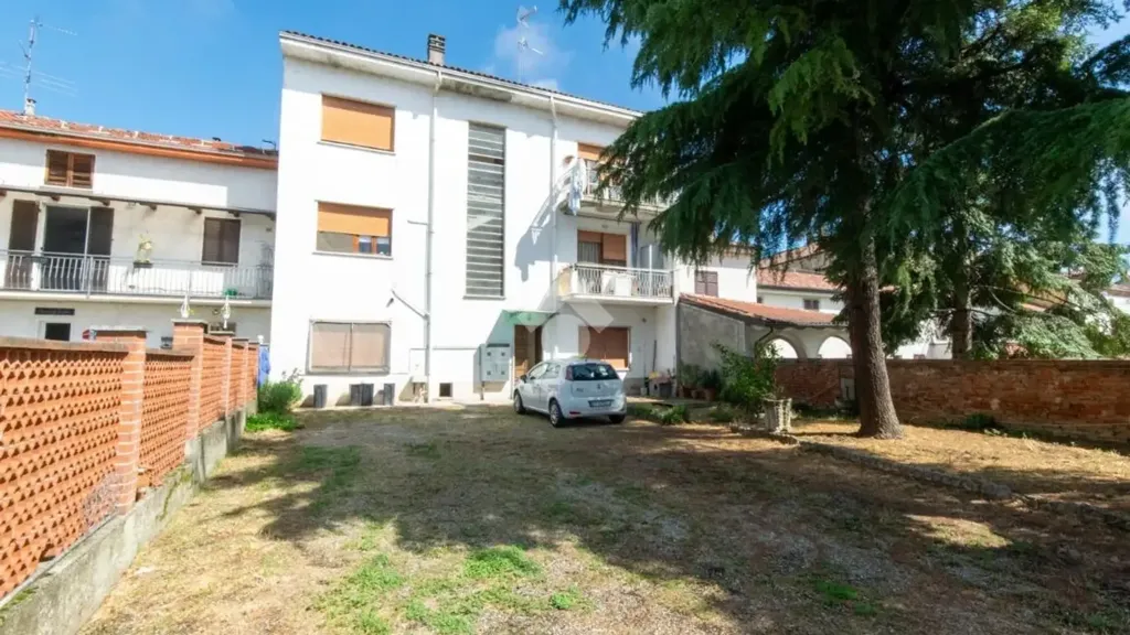 Jardin - Duplex with Dual Aspect in Mirabello Monferrato