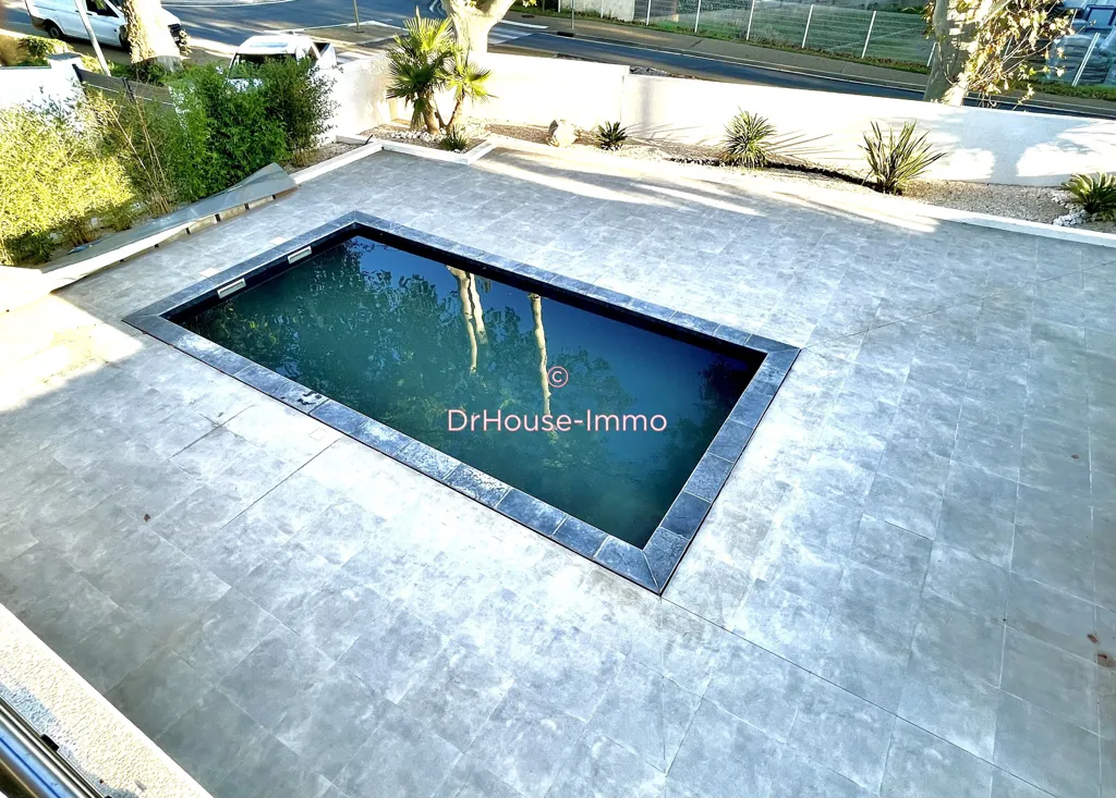 Piscine - Villa 4 Pièces avec Piscine à Murviel-lès-Beziers