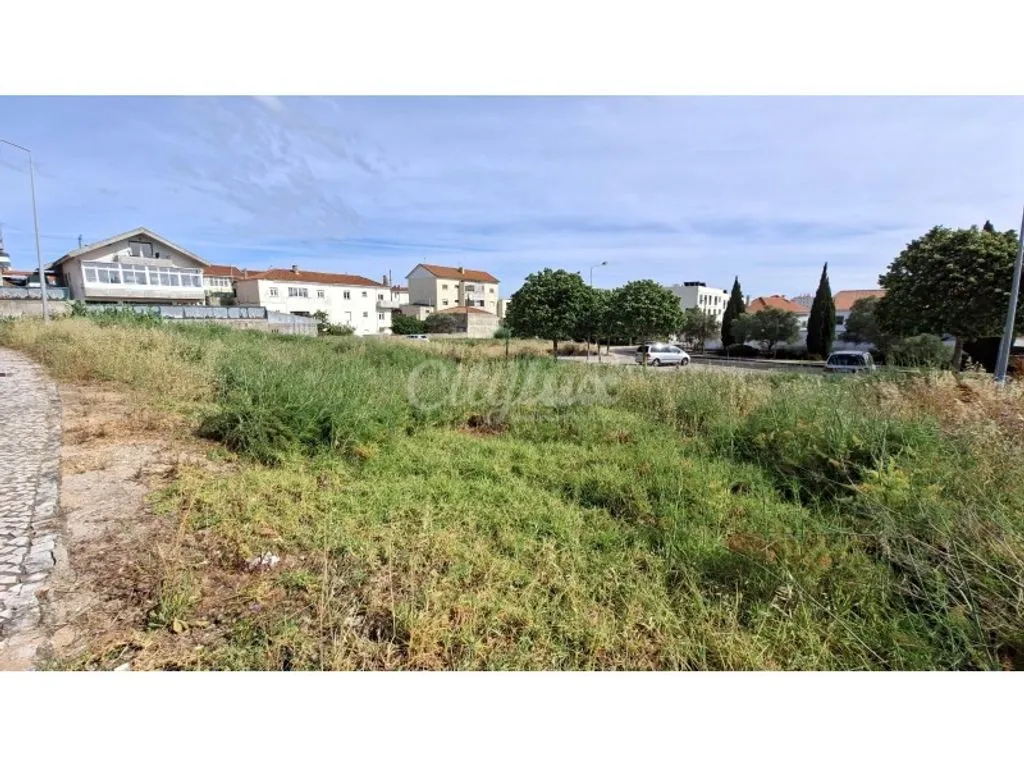 Aed - Approved Plot for Flats in Rebelva, Cascais