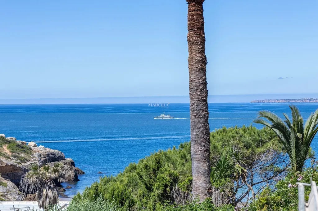 Terrass - Beachfront Villa with Sea Views in Ferragudo
