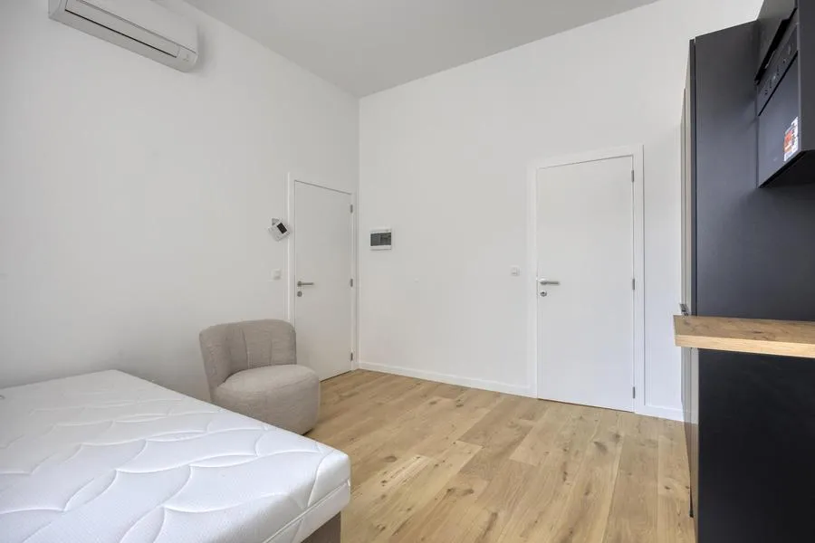 Chambres - Appartement avec Cave à Leuven