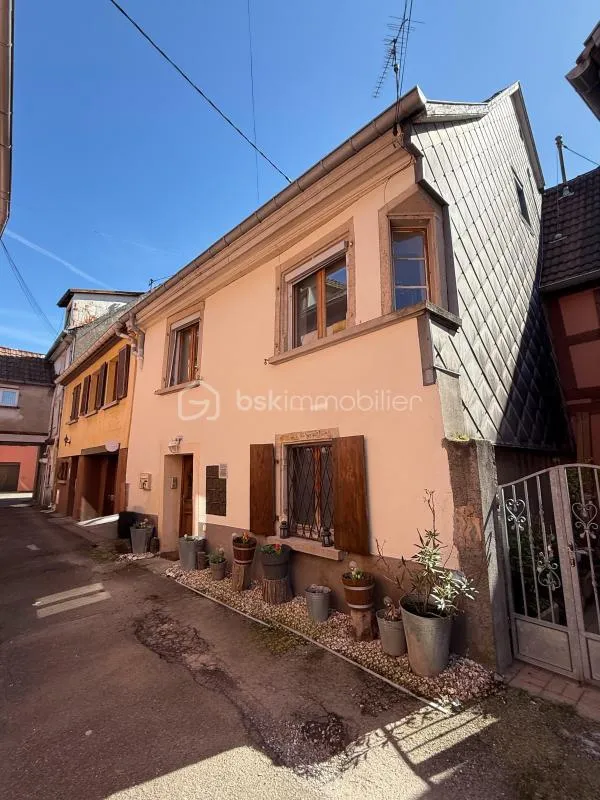 Välivaade - Charming Townhouse with Balcony in Soultz