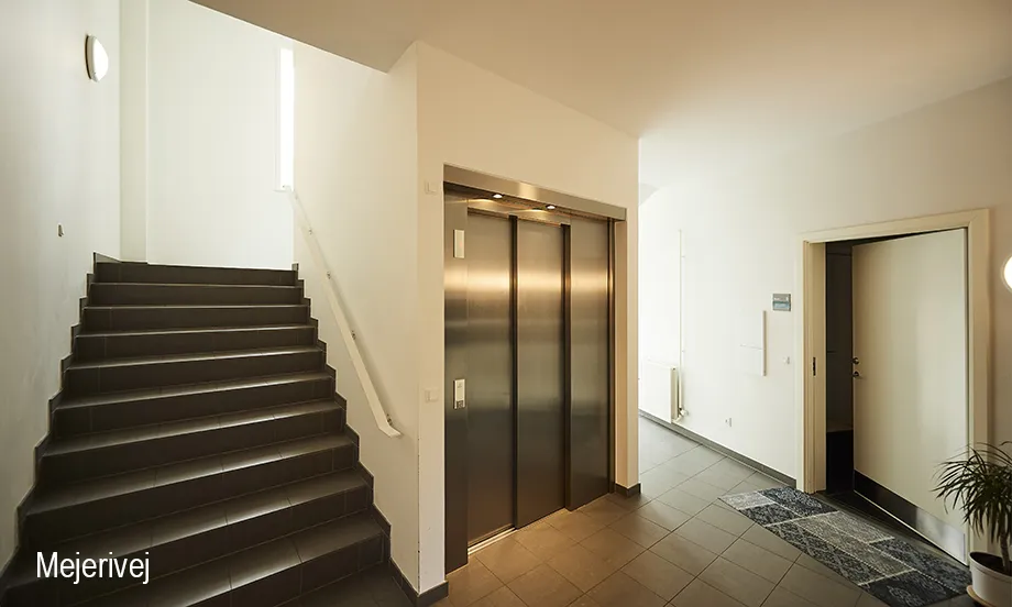 Hallway - 3-Bedroom Flat with Garden in Ølgod