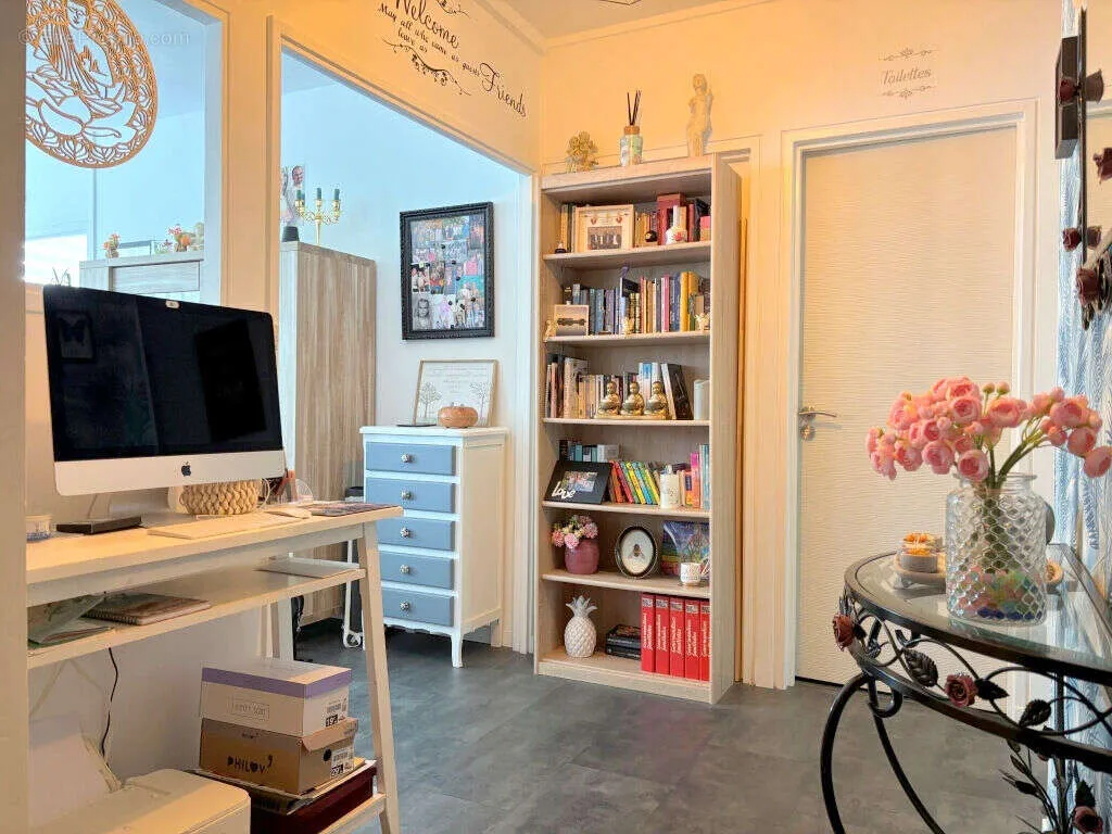 Bureau - Appartement T3 avec Balcon à Tourcoing Gambetta