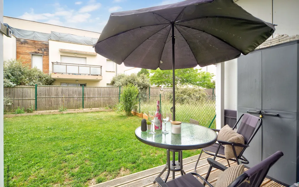 Terrace - T2 with Private Garden in Borderouge, Toulouse