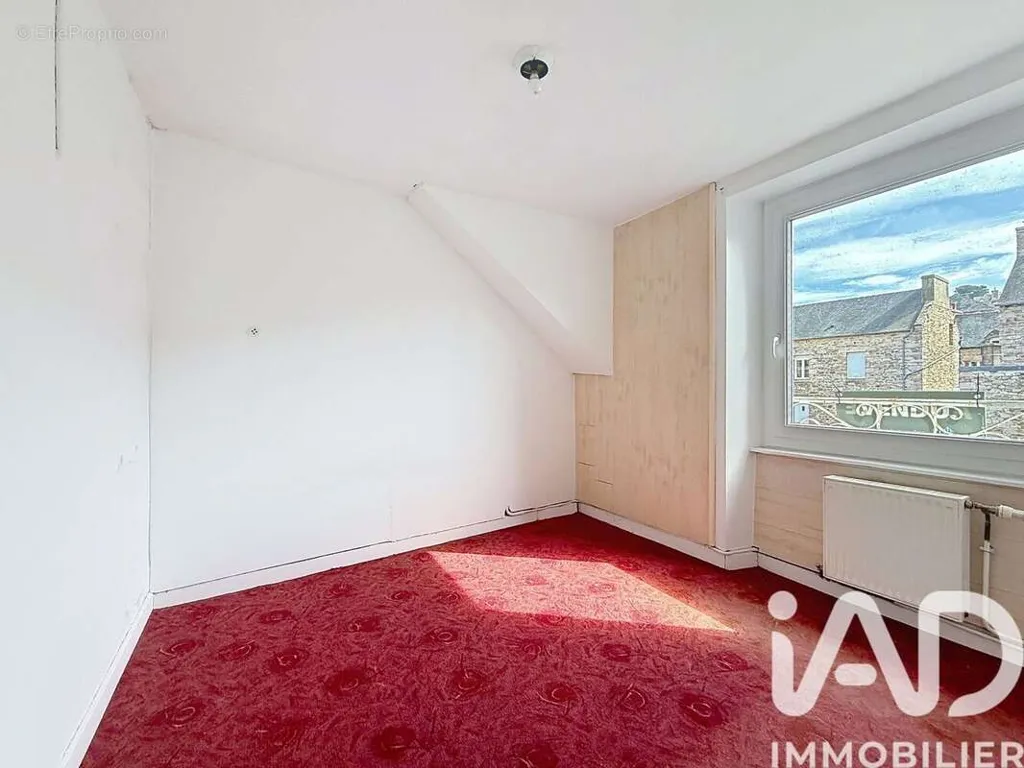 Toad - Duplex with Garden in Erquy Centre