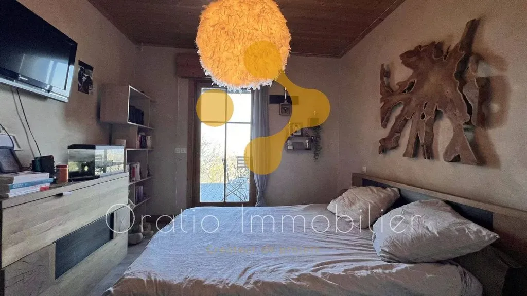 Chambres - Maison d'Architecte avec Piscine à Gruffy