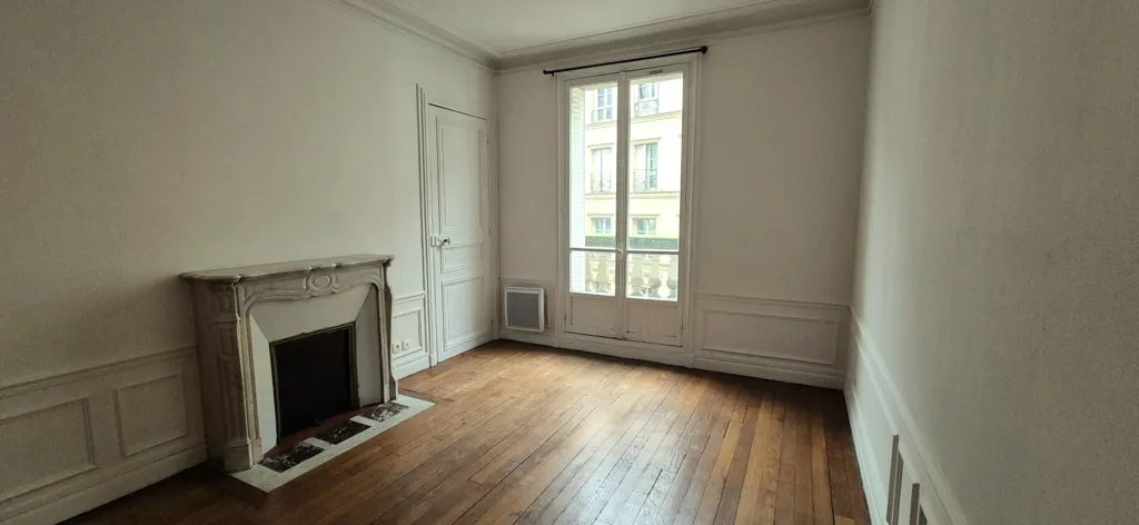 Rooms - Bright 3-Bedroom Flat with Balcony in Paris