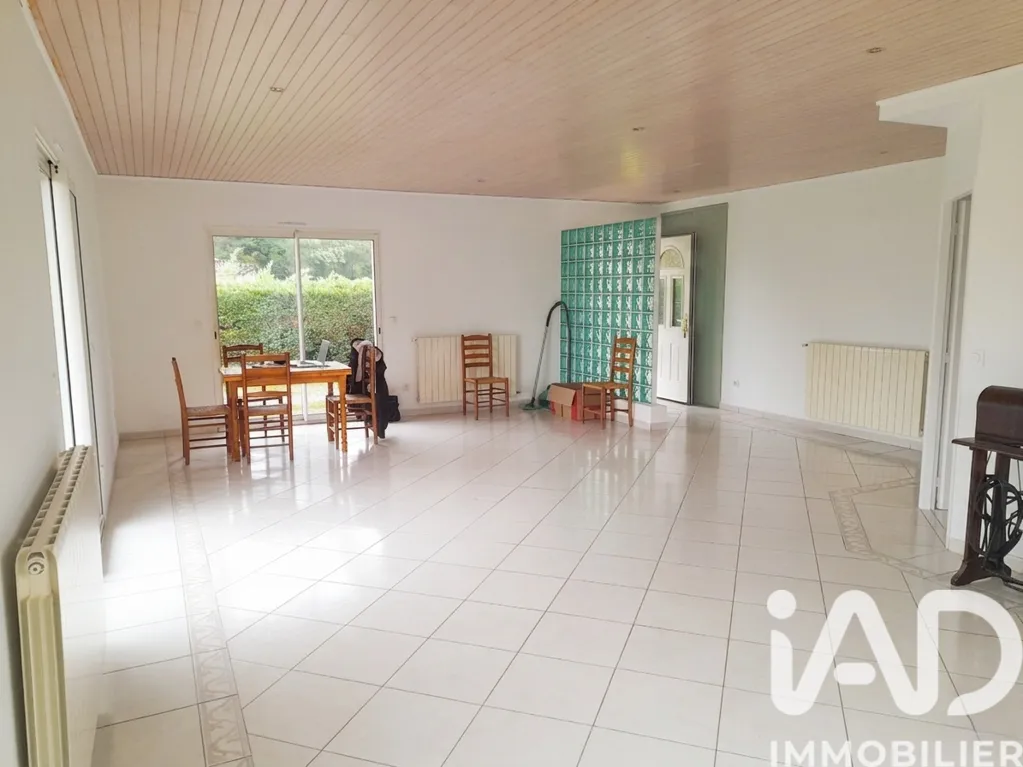 Sala da pranzo - 4-Bedroom Villa with Garden in Le Teich