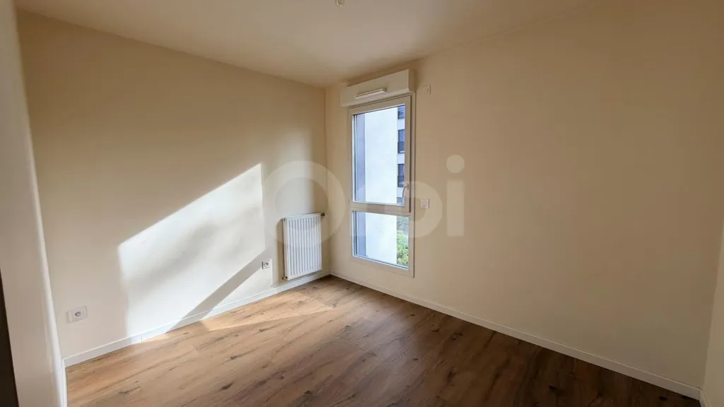 Toad - Modern Flat with Balcony in Vernouillet